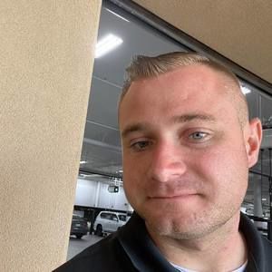 Meet your Posher, Michael